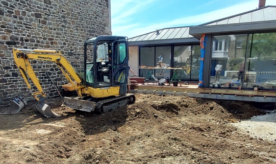 tracteur terrassement paysagiste dinan